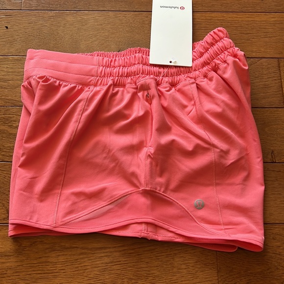 🔥LULULEMON HOTTY HOT SHORT 4”-RASPBERRY CREAM-4/6/8/10🔥 - Picture 5 of 11